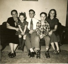 Gladys & Art Froese with Nancy, Art Jr. & JoAnn.jpg